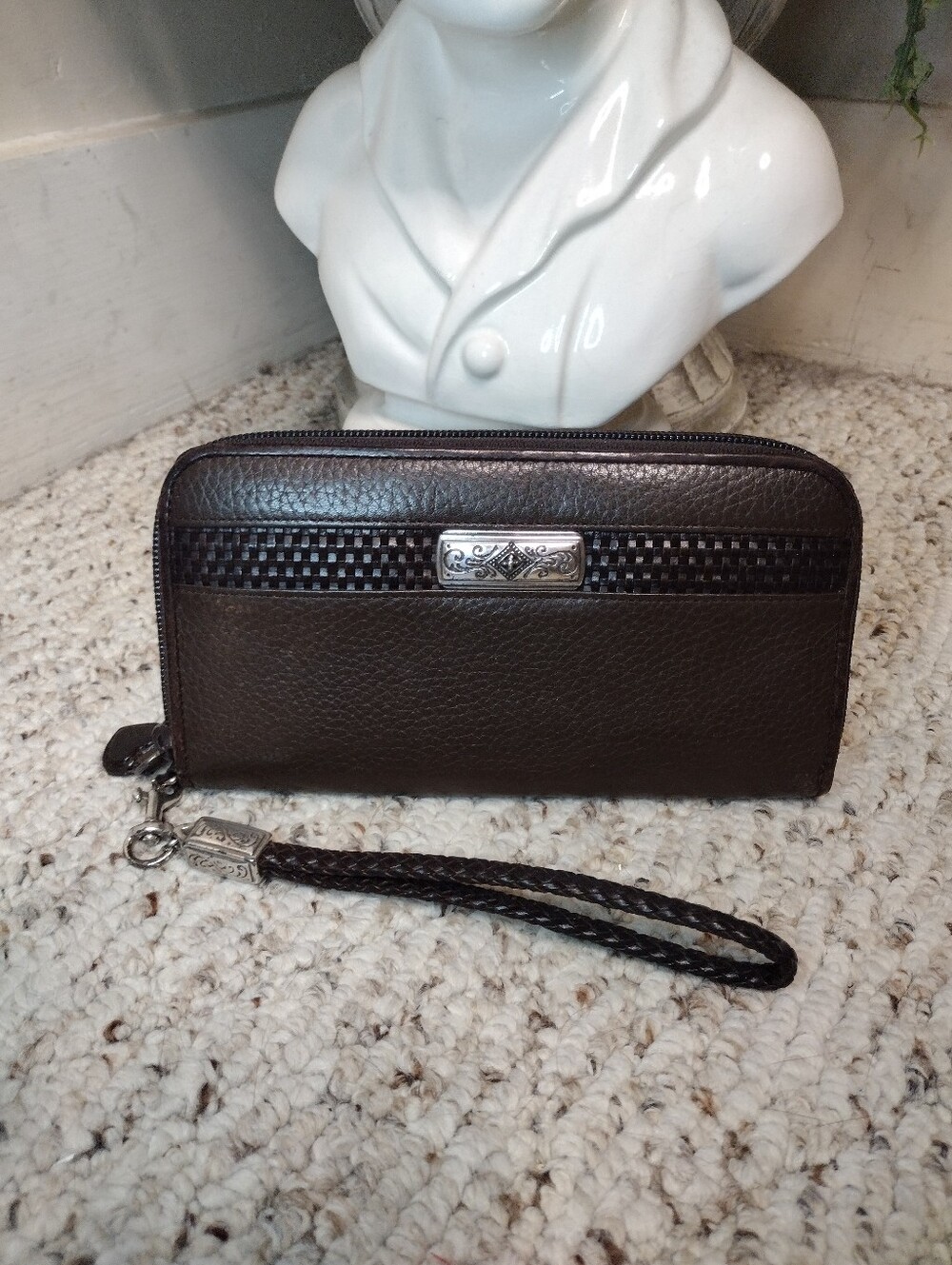Vintage Brighton Dark Brown Pebbled Leather Leather Zip-Around Wristlet Wallet